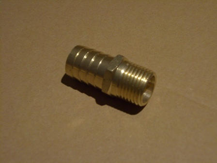 1/2" NPT to 3/4" Barbed Straight